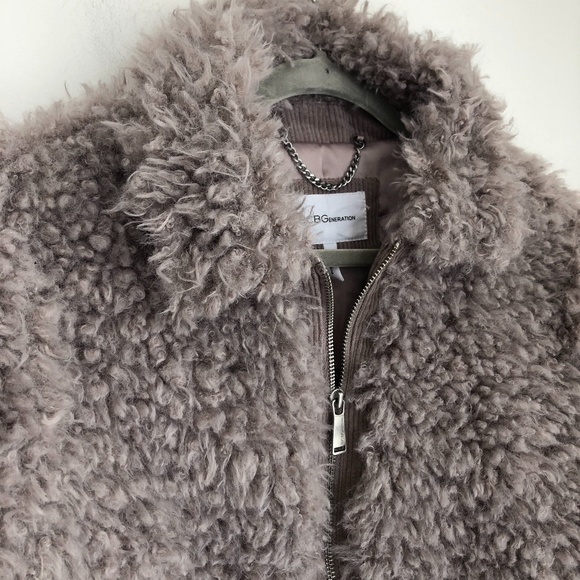 COPY - BCBGeneration faux fur teddy coat L - Picture 5 of 11